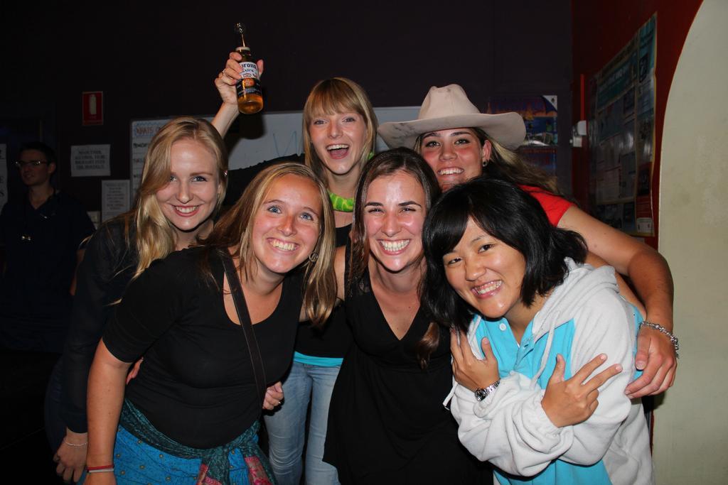 Backpack Oz Hostel Adelaide Bagian luar foto