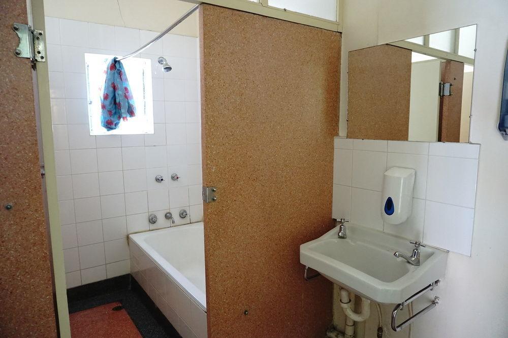 Backpack Oz Hostel Adelaide Bagian luar foto