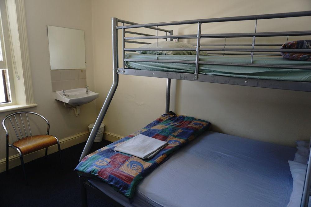 Backpack Oz Hostel Adelaide Bagian luar foto