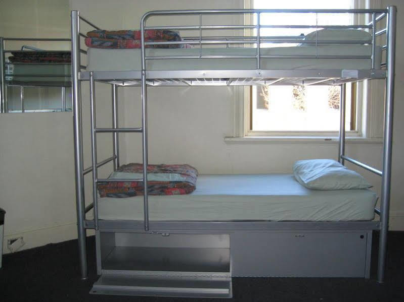 Backpack Oz Hostel Adelaide Bagian luar foto